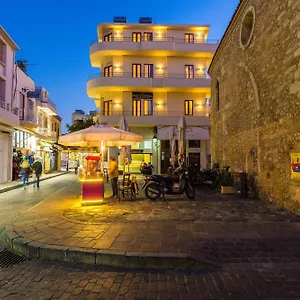 Polyxenia Aparthotel